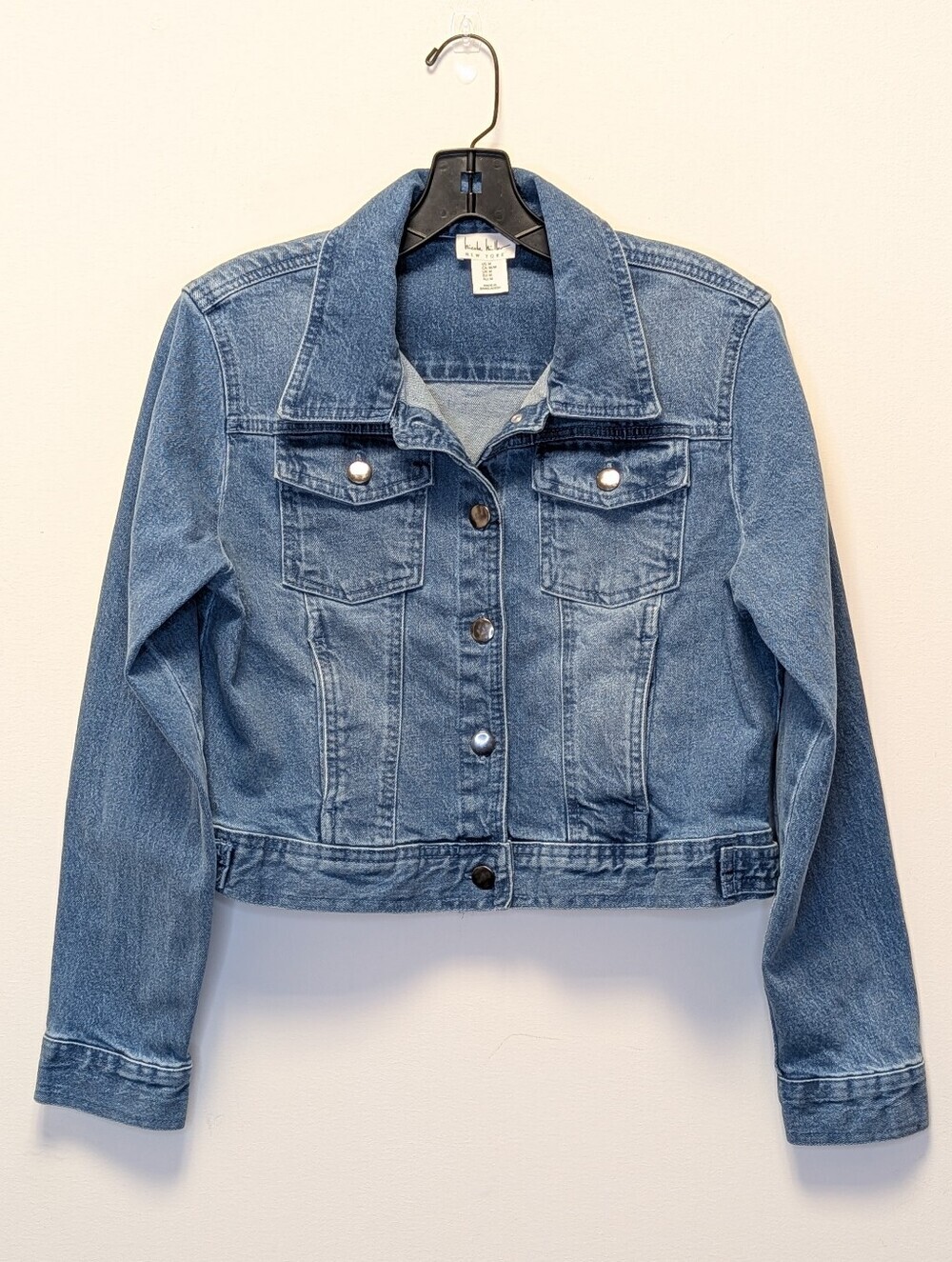 Nicole Miller NY Cropped Denim Jacket Medium Wash Stretch Trucker M - Picture 12 of 12